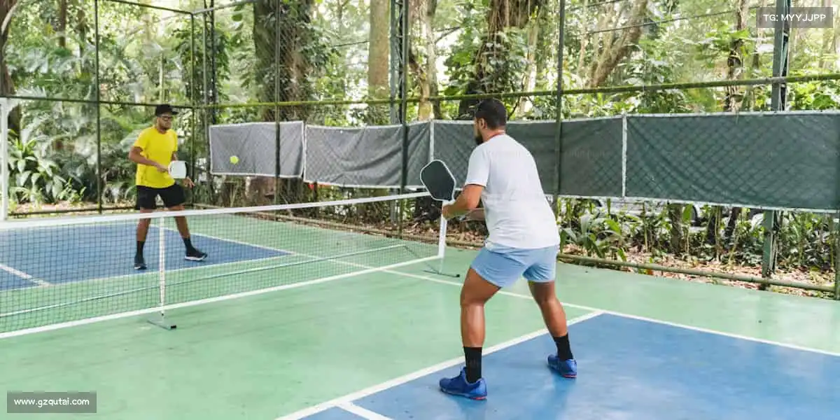 milan米兰🎾挥动球拍，让热爱与激情同频！